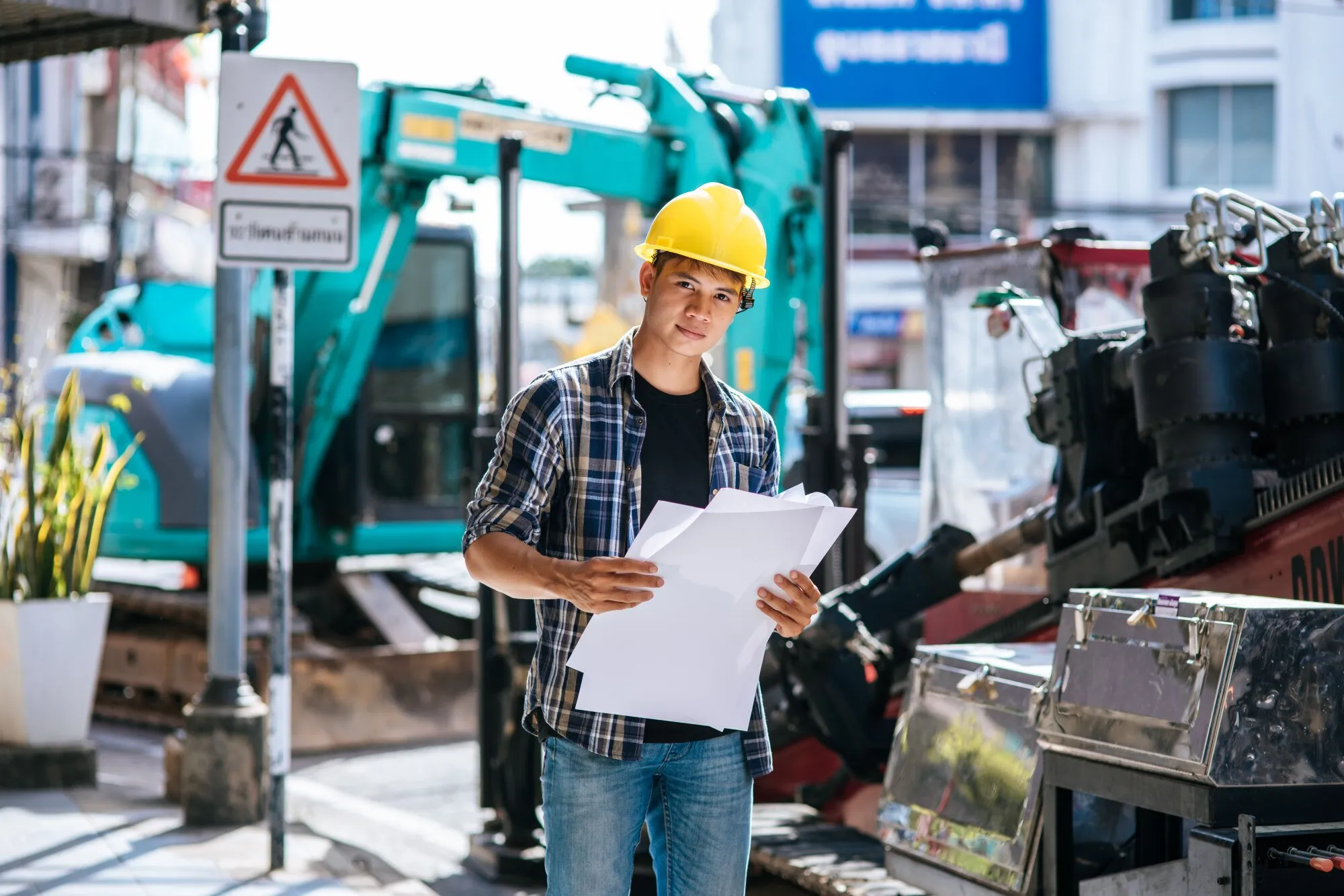 imgi_10_civil-engineers-work-large-road-machinery-conditions_1150-24321